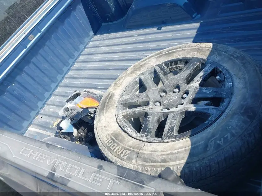 2024 CHEVROLET SILVERADO 1500 2WD  SHORT BED CUSTOM