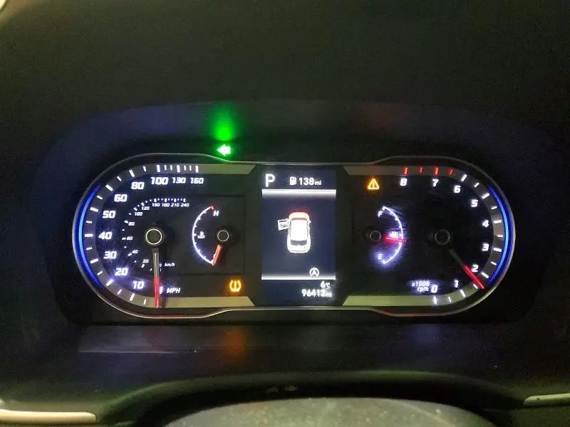 2024 HYUNDAI TUCSON SE  