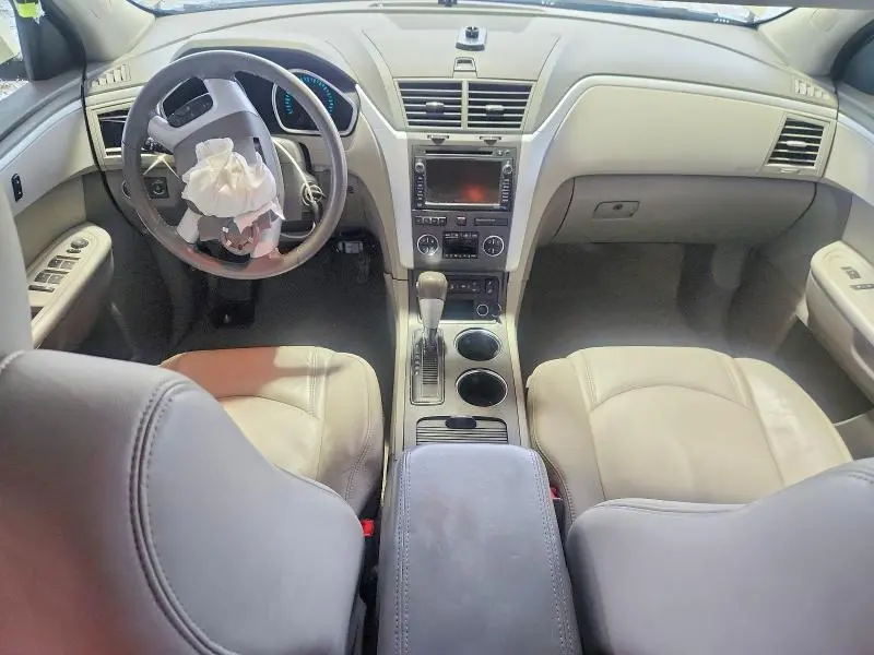 2012 CHEVROLET TRAVERSE LT  