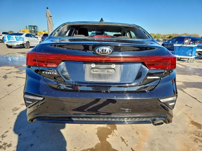 2019 KIA FORTE FE  