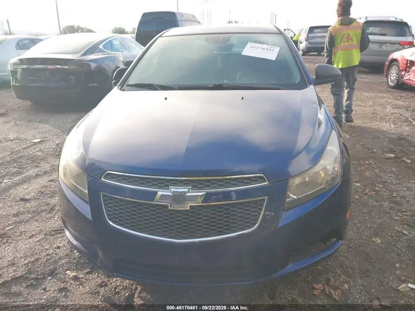 2013 CHEVROLET CRUZE LS AUTO