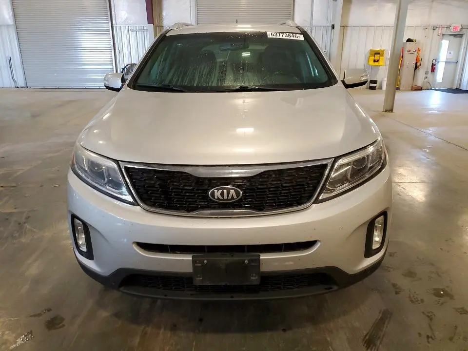 2014 KIA SORENTO LX  