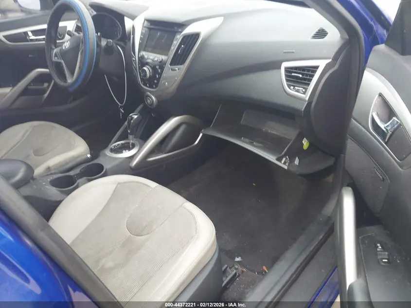 2012 HYUNDAI VELOSTER BASE W/GRAY