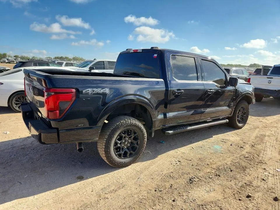 2024 FORD F150 XLT  