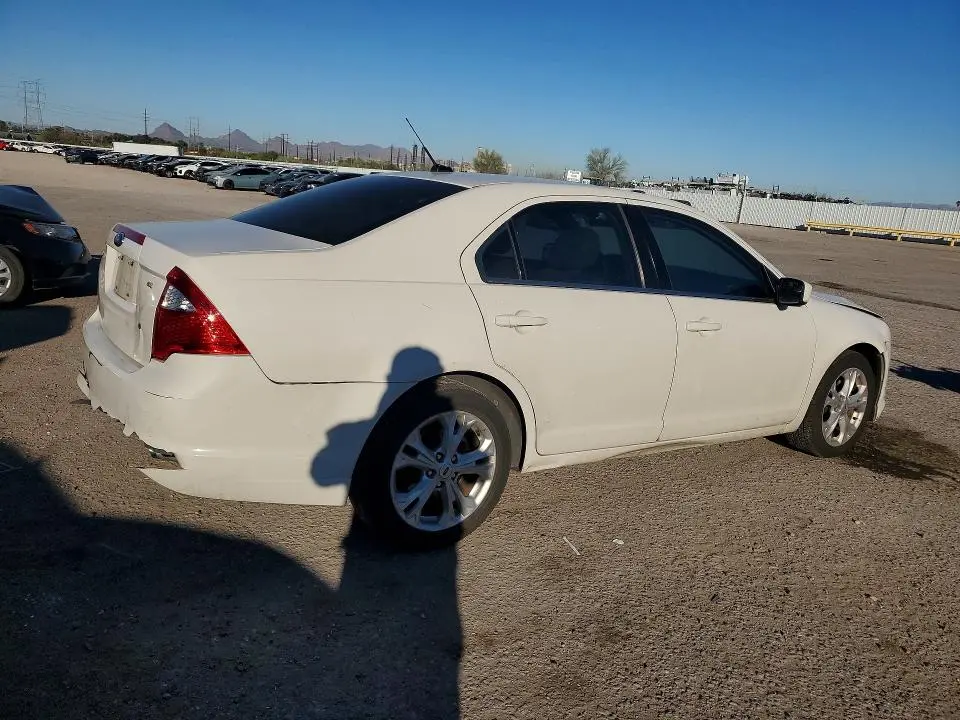 2012 FORD FUSION SE  