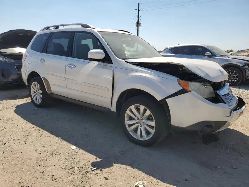 2011 SUBARU FORESTER LIMITED  