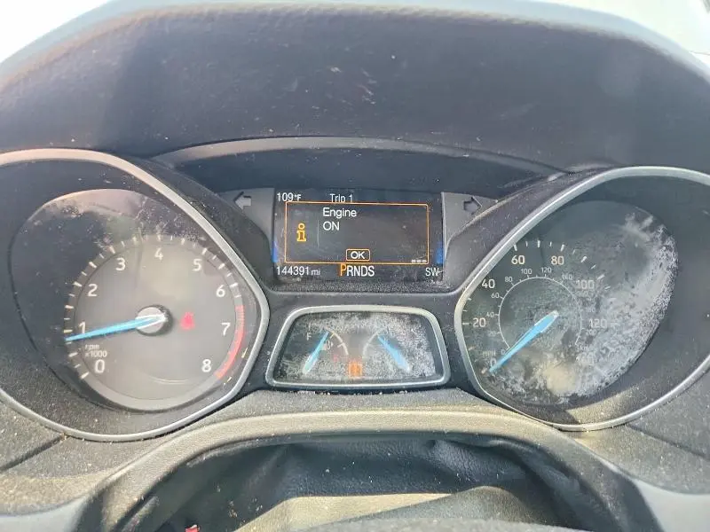 2015 FORD FOCUS SE  