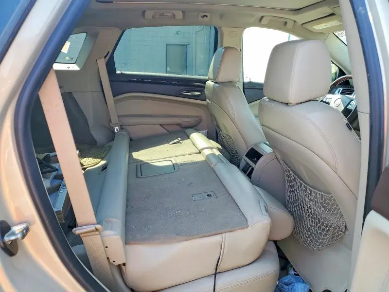 2010 CADILLAC SRX LUXURY COLLECTION  