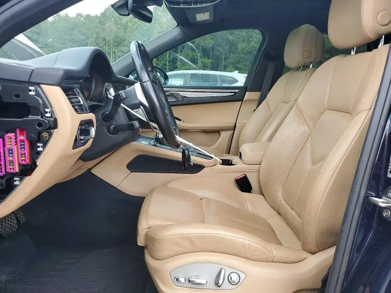 2019 PORSCHE MACAN S  