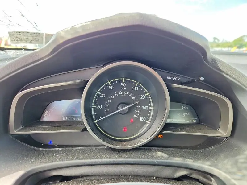 2017 MAZDA 3 TOURING  