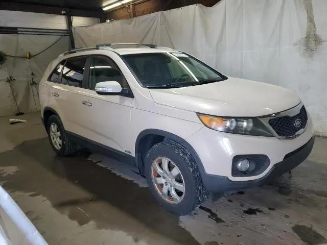 2011 KIA SORENTO BASE  