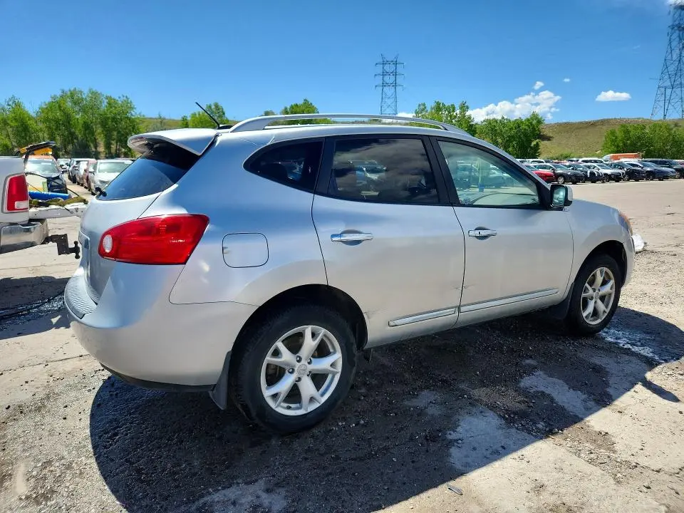 2011 NISSAN ROGUE S  