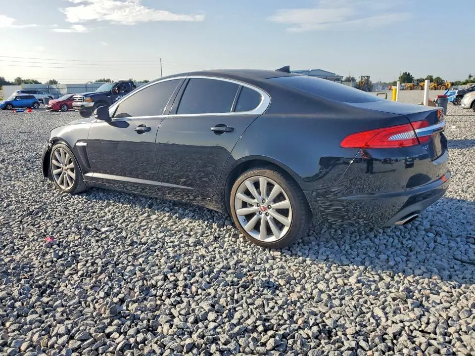 2014 JAGUAR XF   