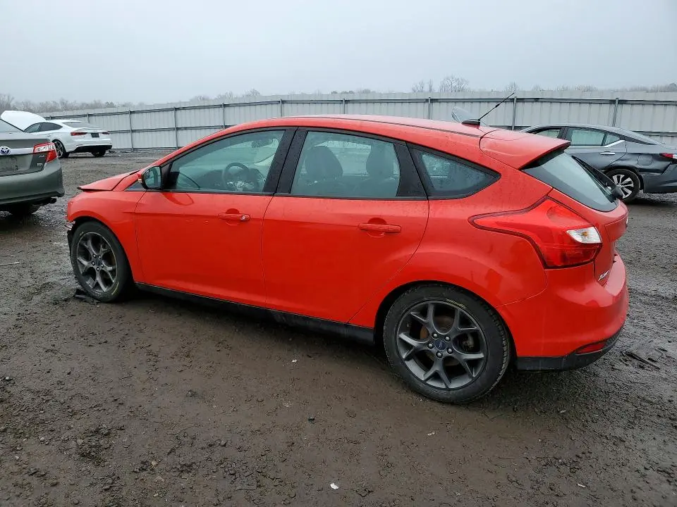 2014 FORD FOCUS SE  