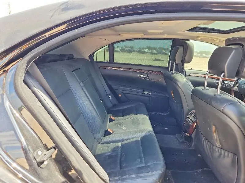 2013 MERCEDES-BENZ S 550  