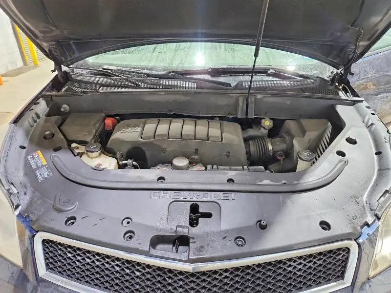 2011 CHEVROLET TRAVERSE LS  