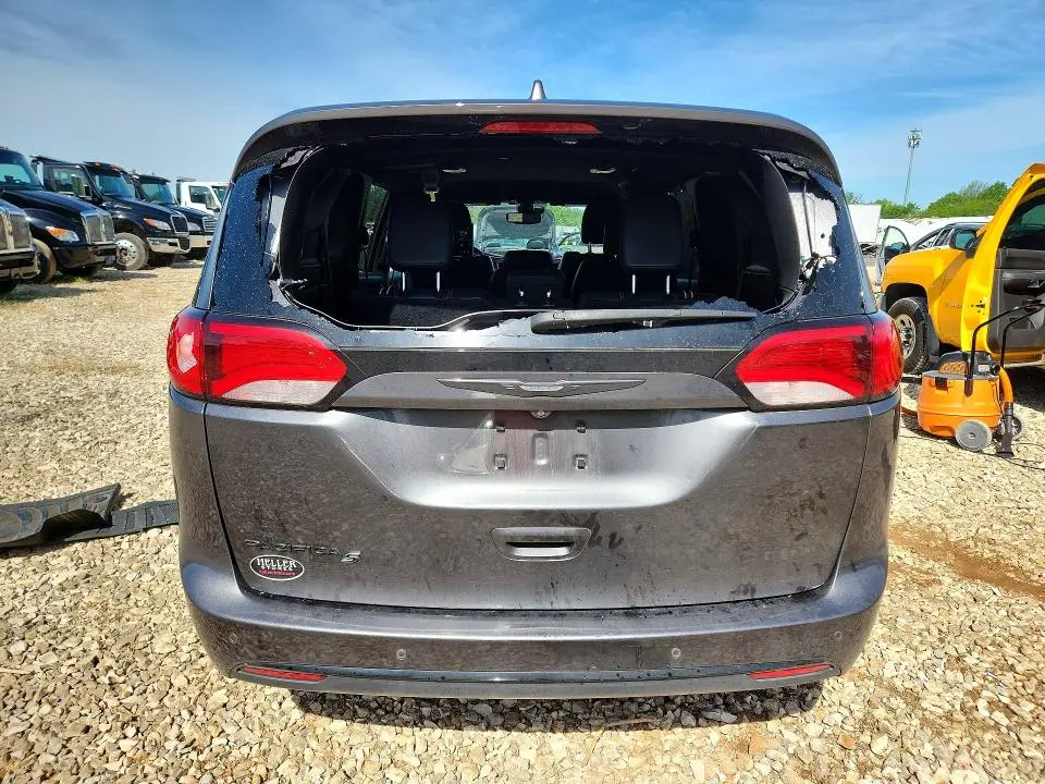 2018 CHRYSLER PACIFICA TOURING L PLUS  