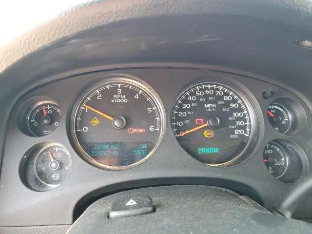 2011 CHEVROLET TAHOE K1500 LTZ  