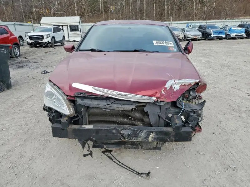 2013 CHRYSLER 200 LX  