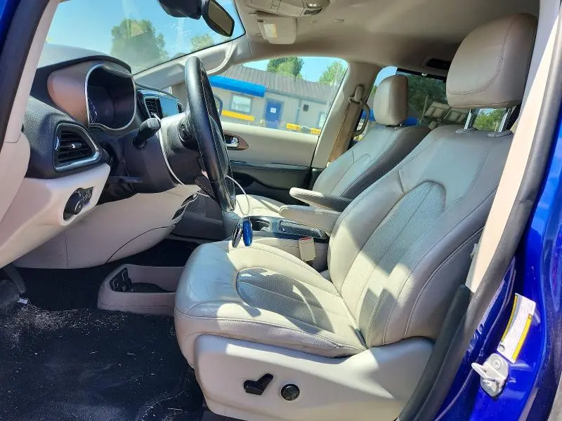 2019 CHRYSLER PACIFICA TOURING L PLUS  