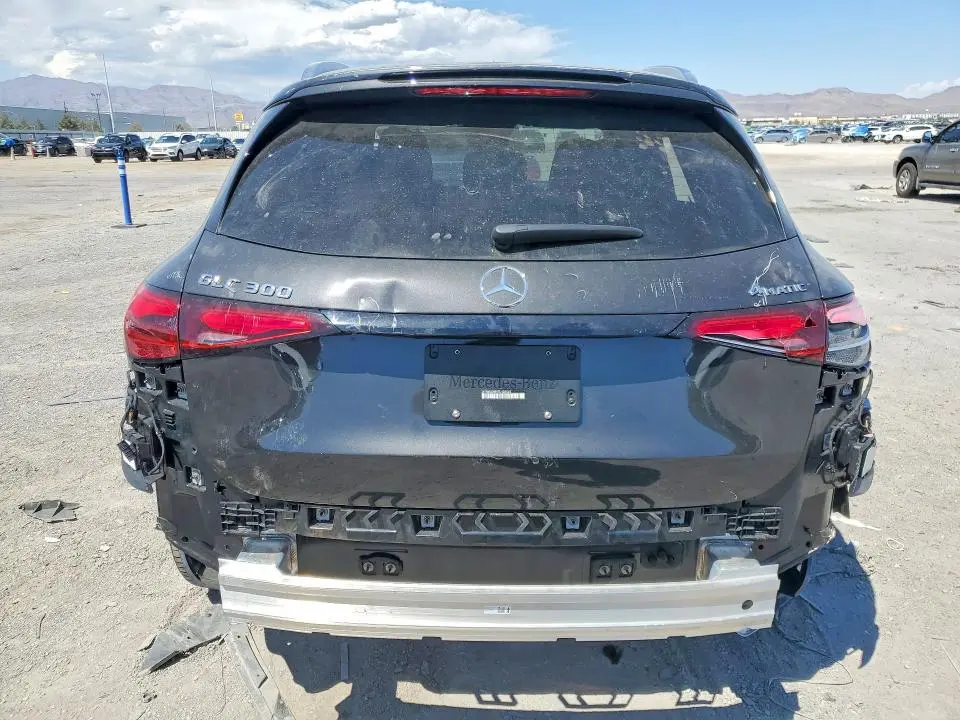 2026 MERCEDES-BENZ GLC 300 4MATIC  