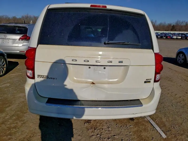 2014 DODGE GRAND CARAVAN SXT  