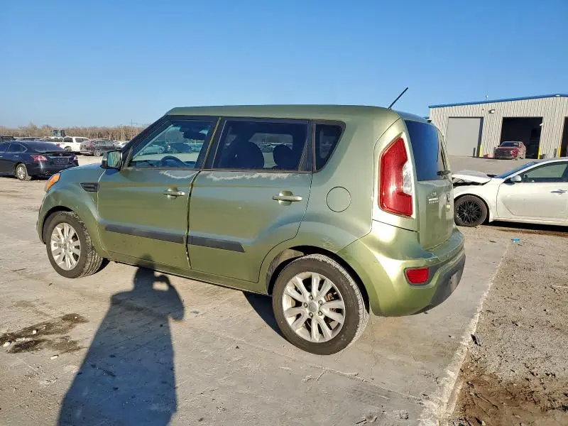 2013 KIA SOUL +  