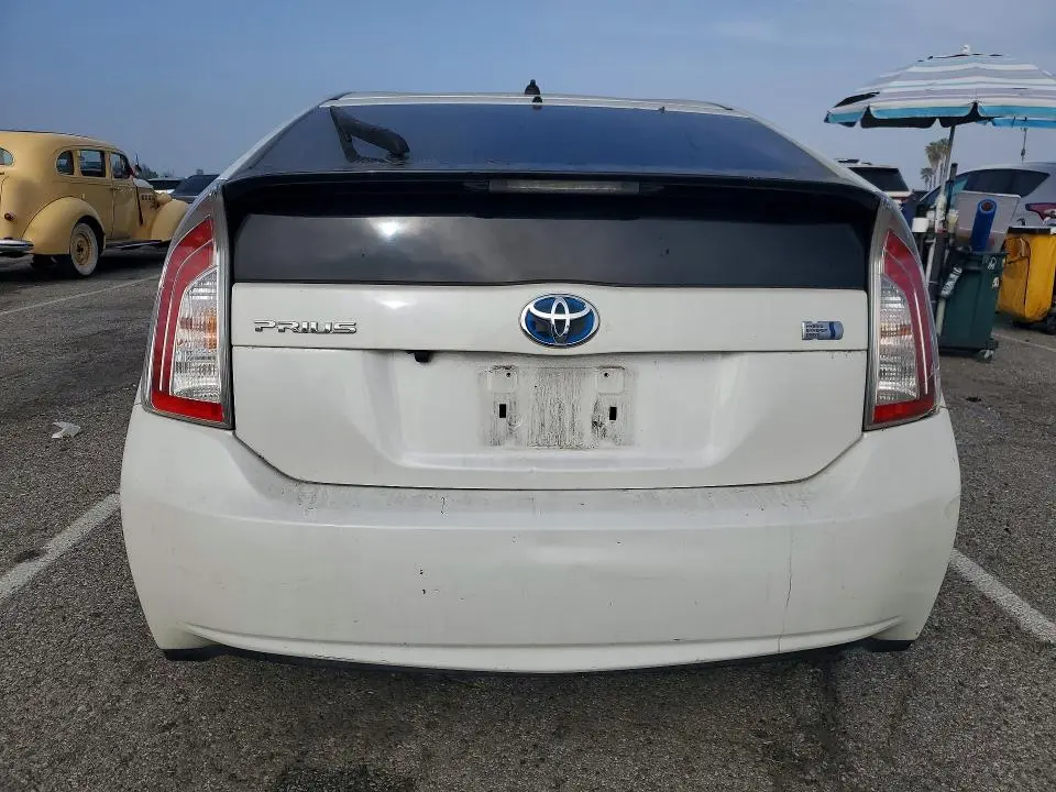 2014 TOYOTA PRIUS TWO  