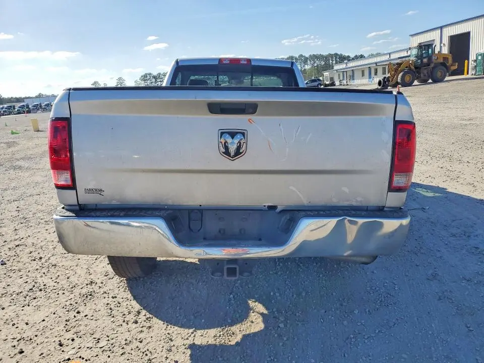 2014 RAM 1500 ST  