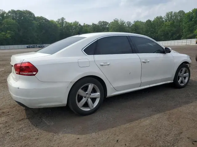 2014 VOLKSWAGEN PASSAT SE  