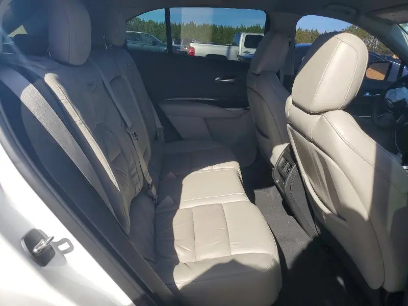 2021 CADILLAC XT4 PREMIUM LUXURY  
