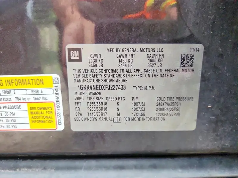 2015 GMC ACADIA SLE  