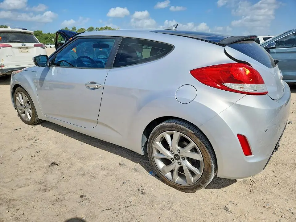 2017 HYUNDAI VELOSTER BASE  