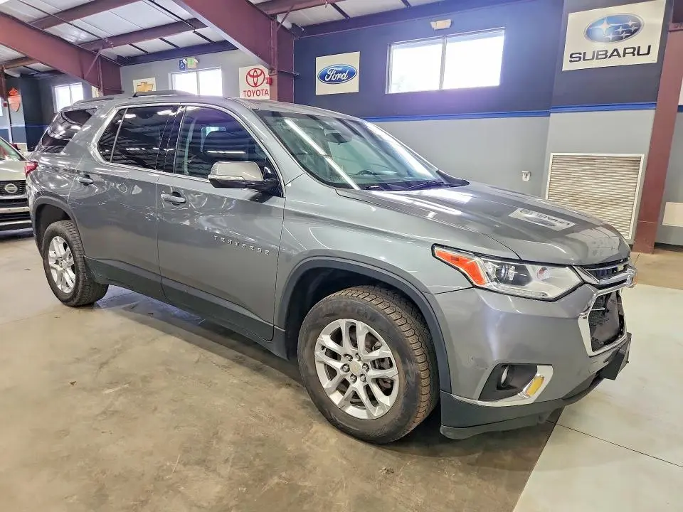 2020 CHEVROLET TRAVERSE LT  