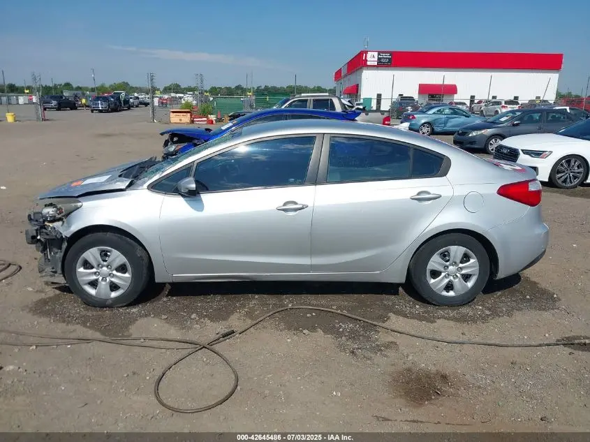 2015 KIA FORTE LX