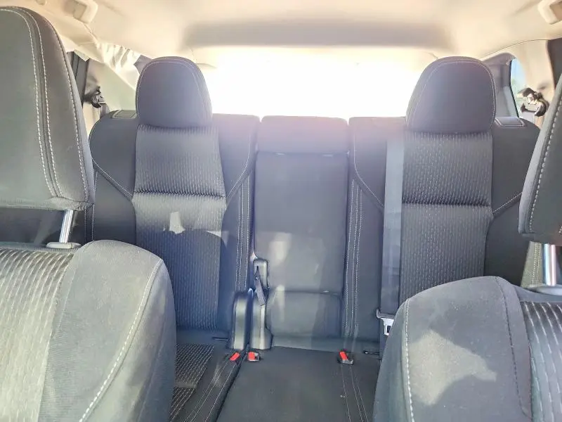 2025 MITSUBISHI OUTLANDER ES  