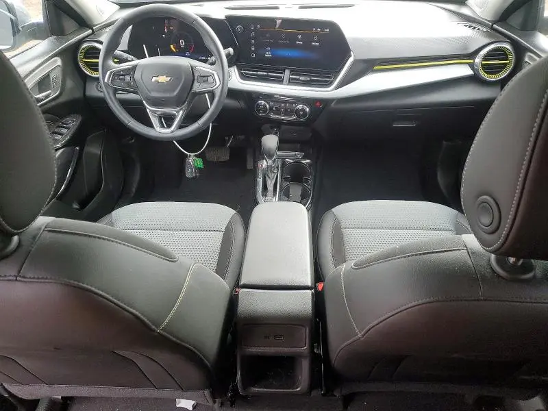 2025 CHEVROLET TRAX 1LT  