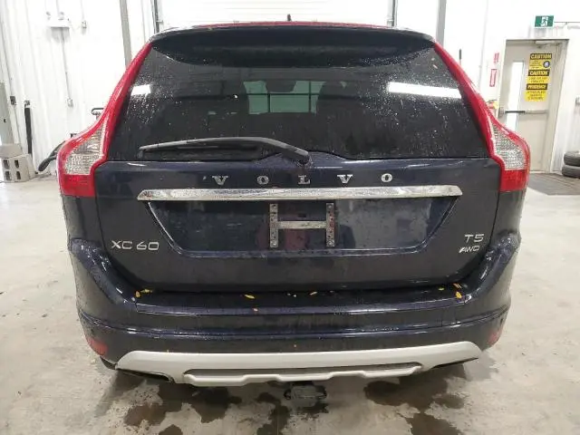 2017 VOLVO XC60 T5 PREMIER  