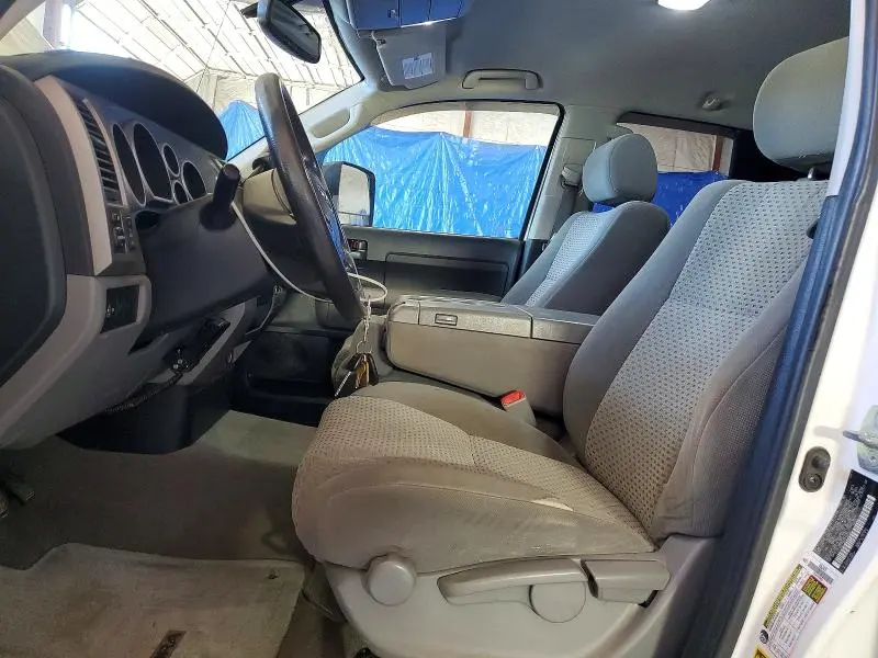 2011 TOYOTA TUNDRA DOUBLE CAB SR5  