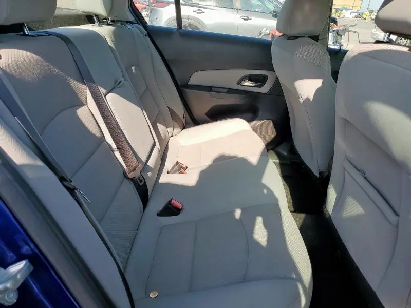 2012 CHEVROLET CRUZE LT