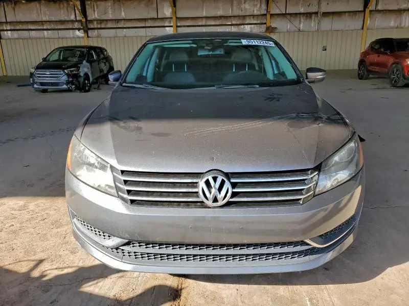 2014 VOLKSWAGEN PASSAT SE  