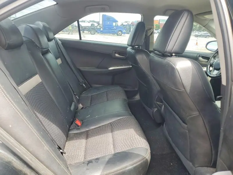 2012 TOYOTA CAMRY SE  