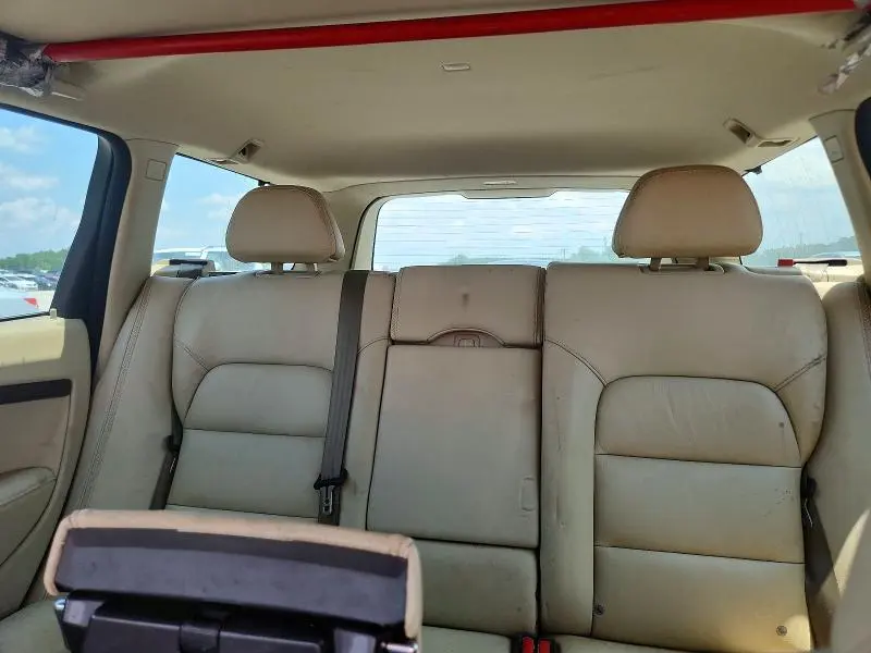 2013 VOLVO XC70 T6  