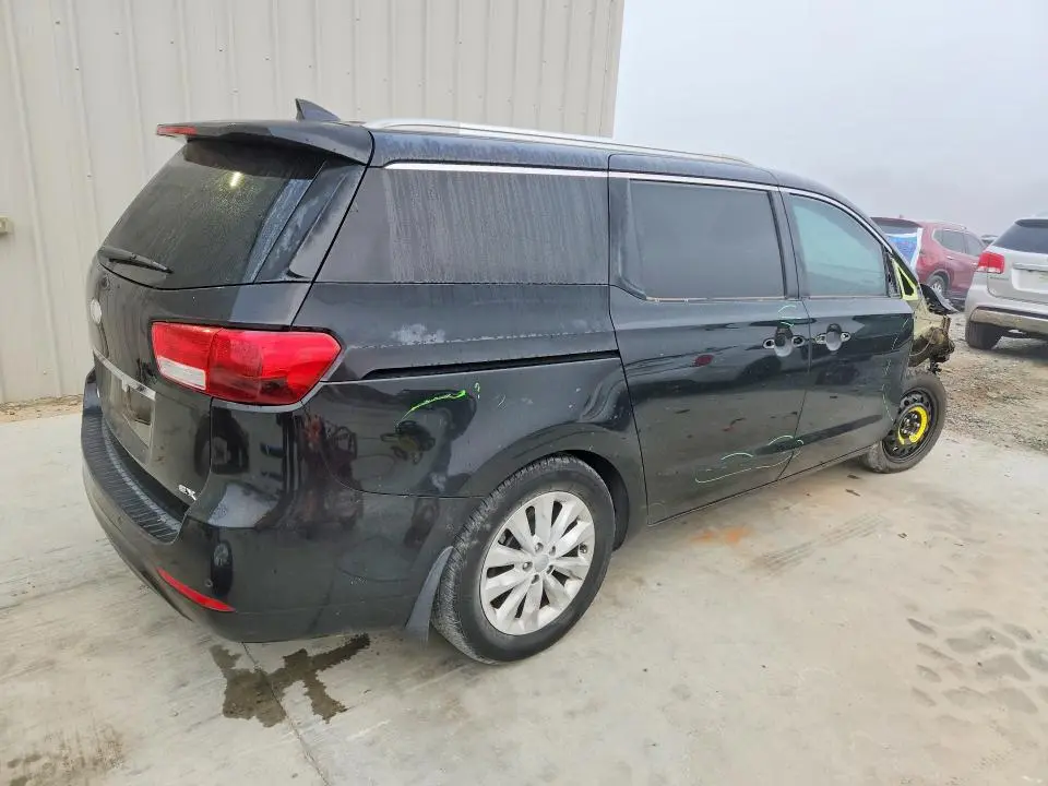 2017 KIA SEDONA EX  