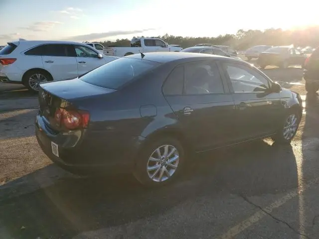 2010 VOLKSWAGEN JETTA LIMITED  