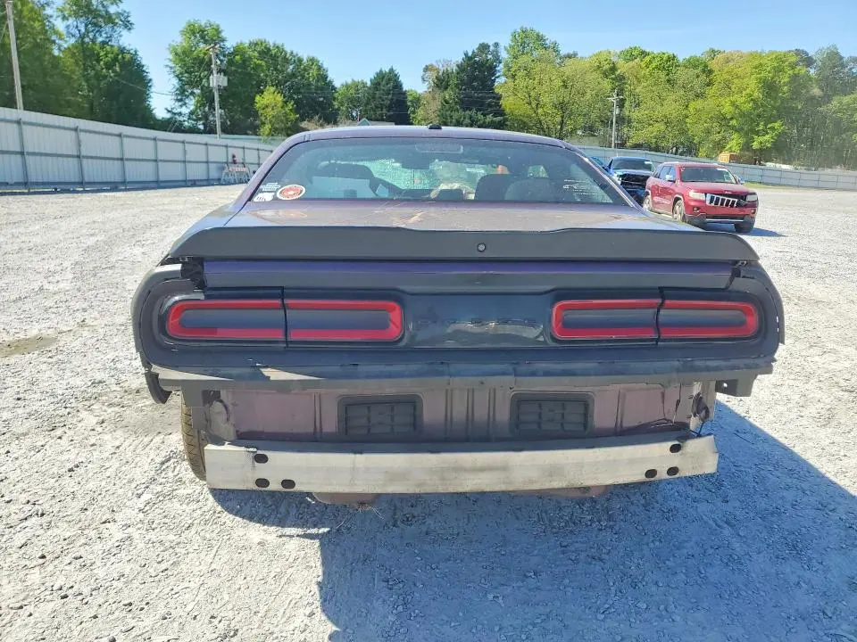 2022 DODGE CHALLENGER SXT  