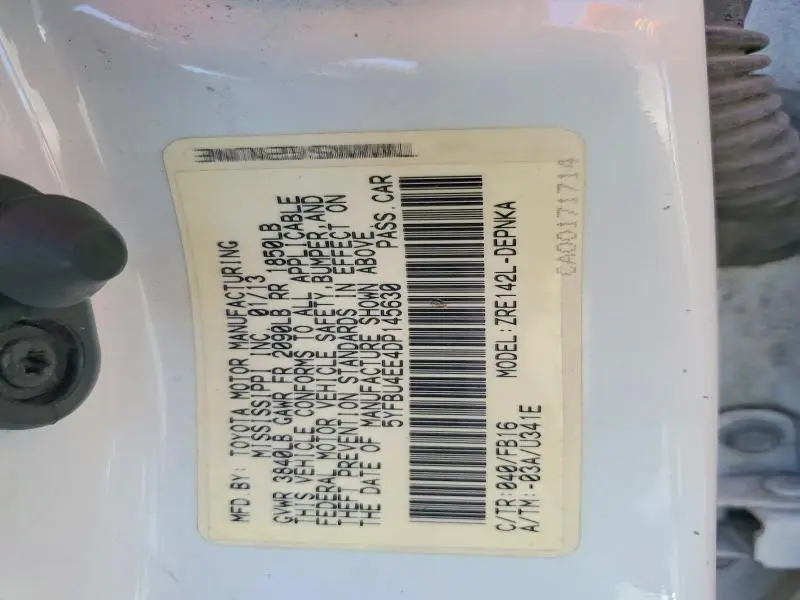 2013 TOYOTA COROLLA LE  