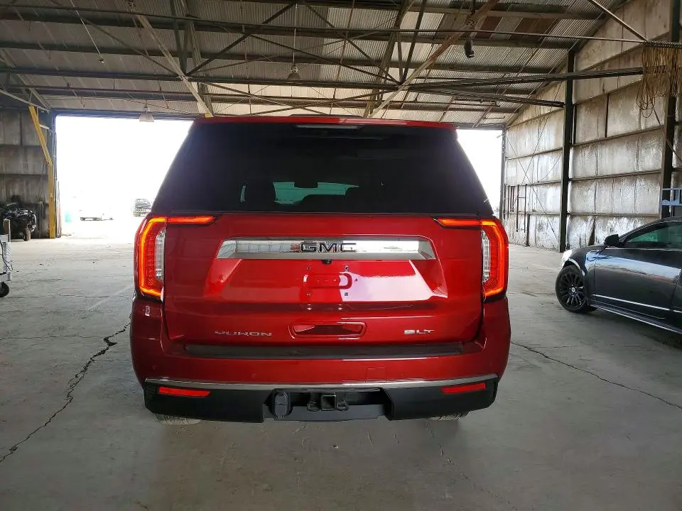 2024 GMC YUKON SLT  