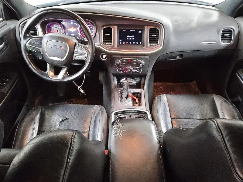 2019 DODGE CHARGER SXT  