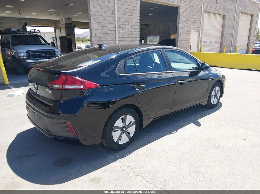 2018 HYUNDAI IONIQ HYBRID BLUE